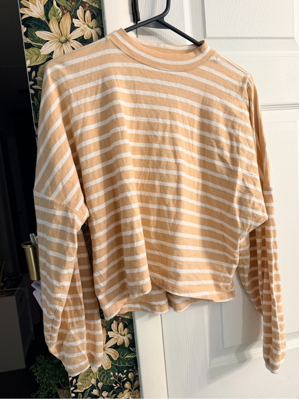 Aerie Oversized Striped Long Sleeve Tee – Tan & White, Size XS